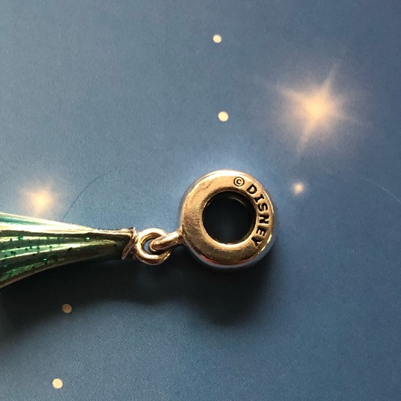 Pandora Disney Elsa’s Dress Charm - Picture 3 of 5